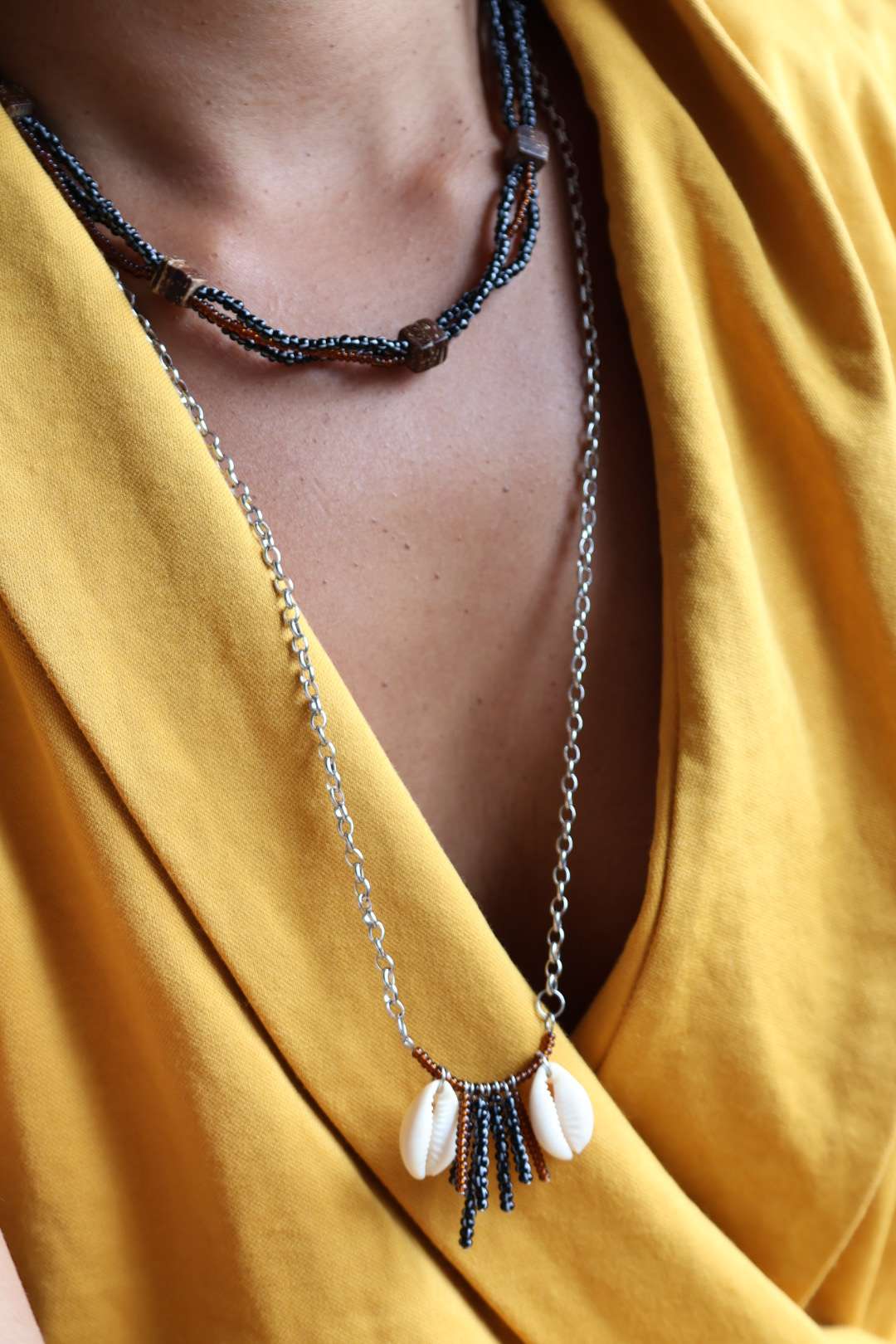 Collier de perles multi-rangs - TRIBU