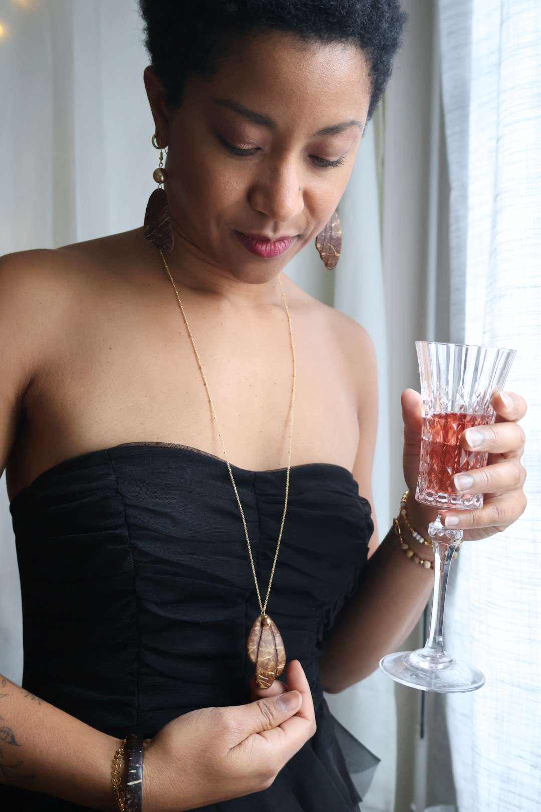 Collier sautoir doré pendentif en noix de coco - PEARL