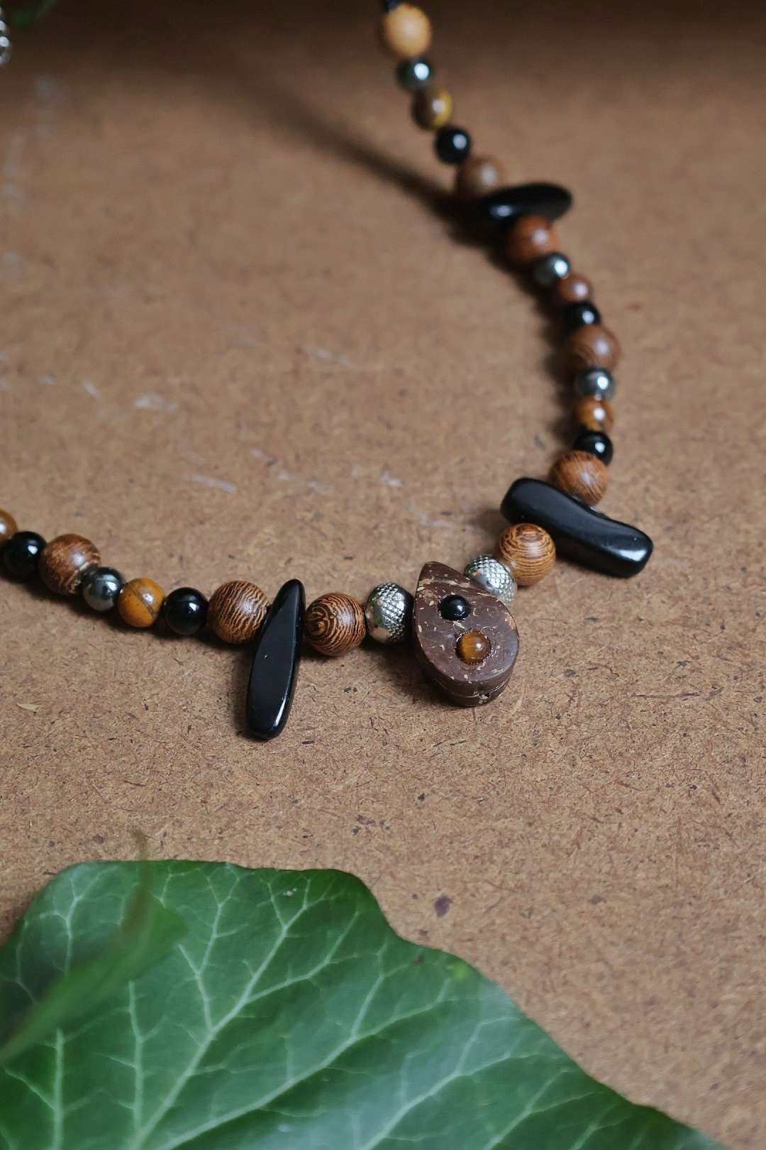 Collier mixte PRIMAL "Énergie terrestre"