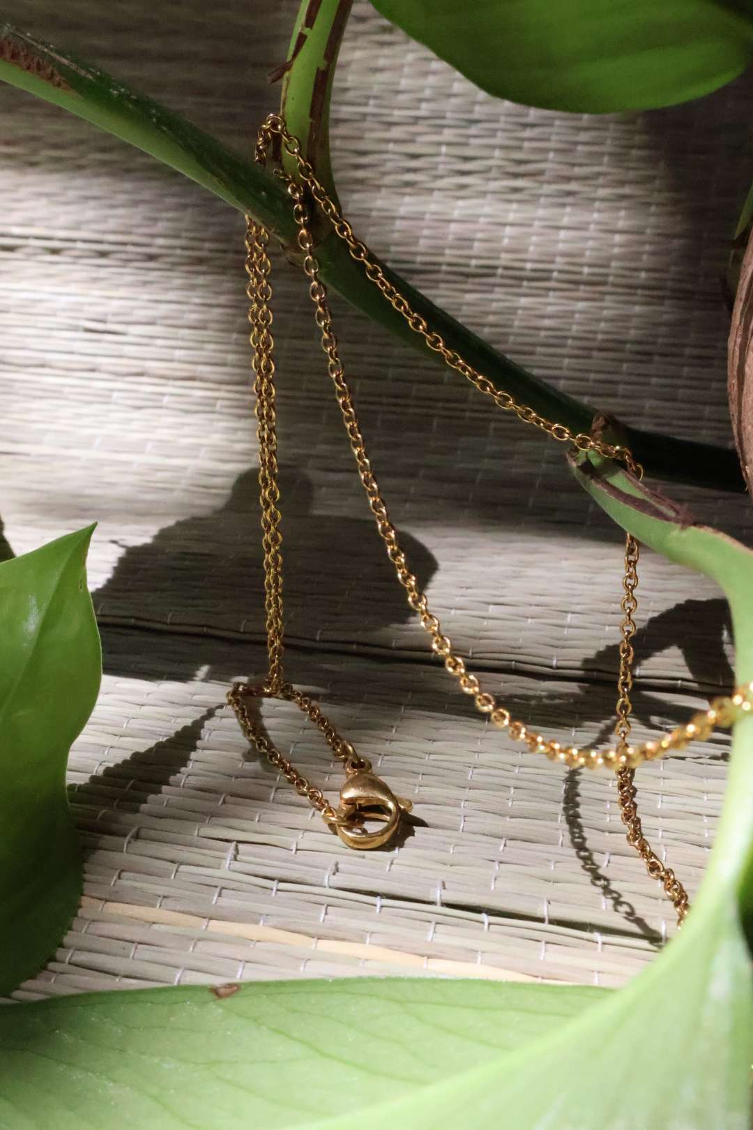 Collier long doré - BOUQUET