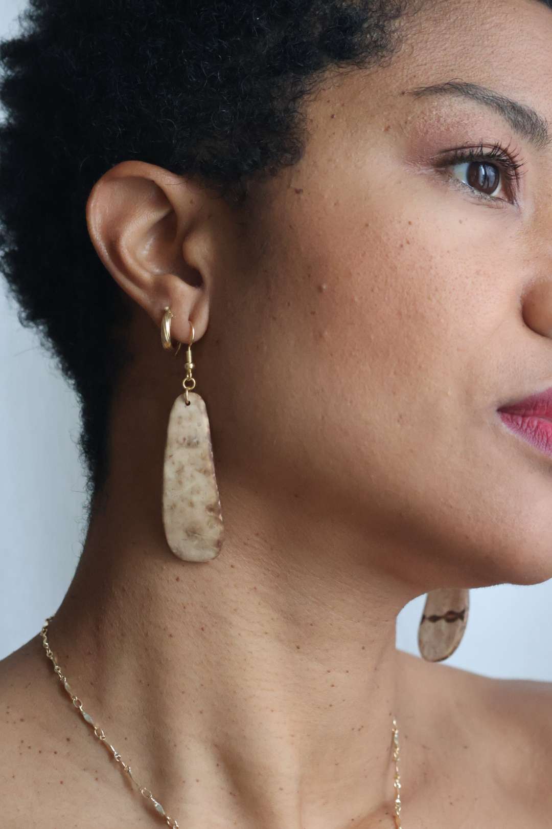 Boucles d'oreilles noix de coco et pierres - PREHNITE