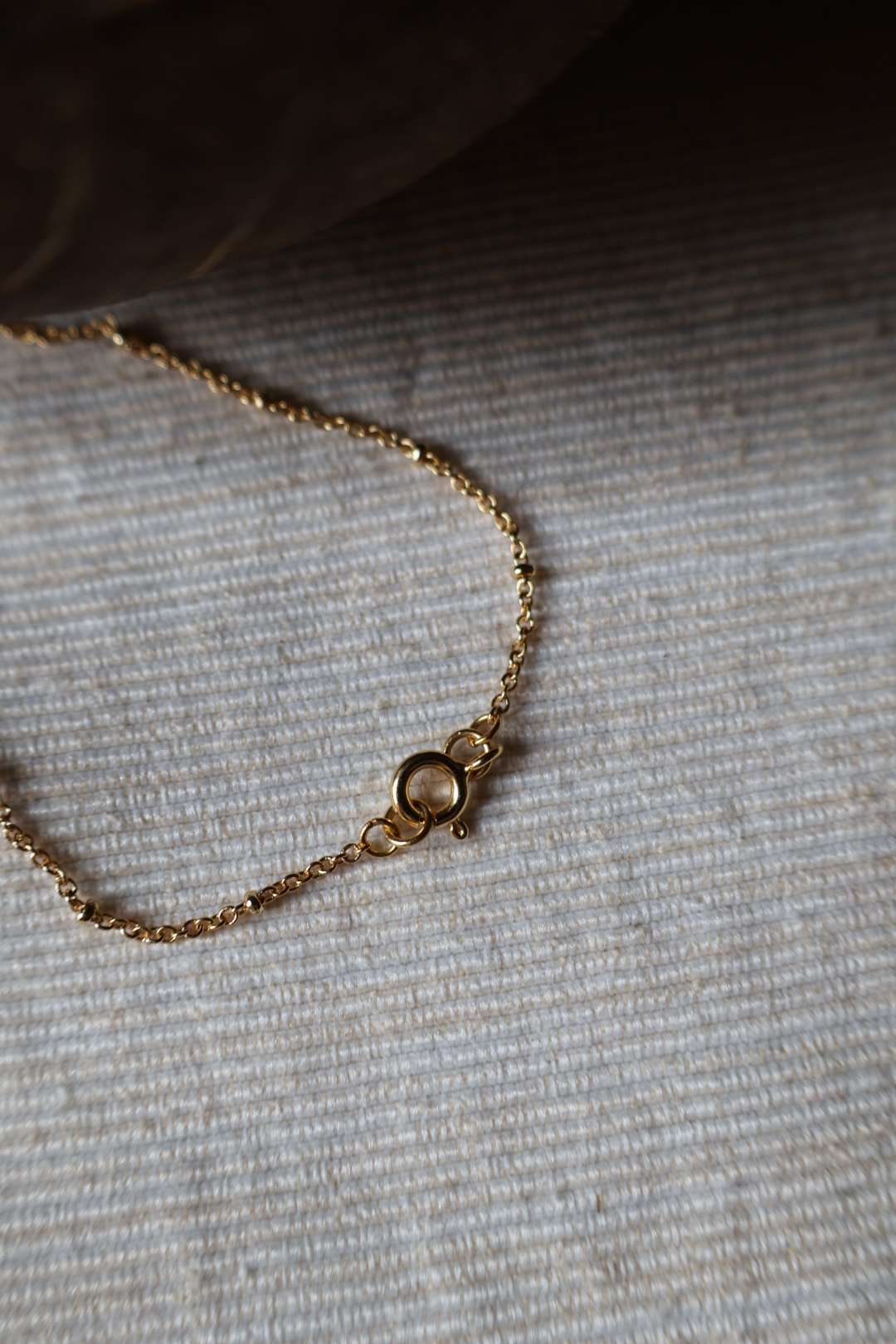 Collier sautoir doré pendentif en noix de coco - PEARL
