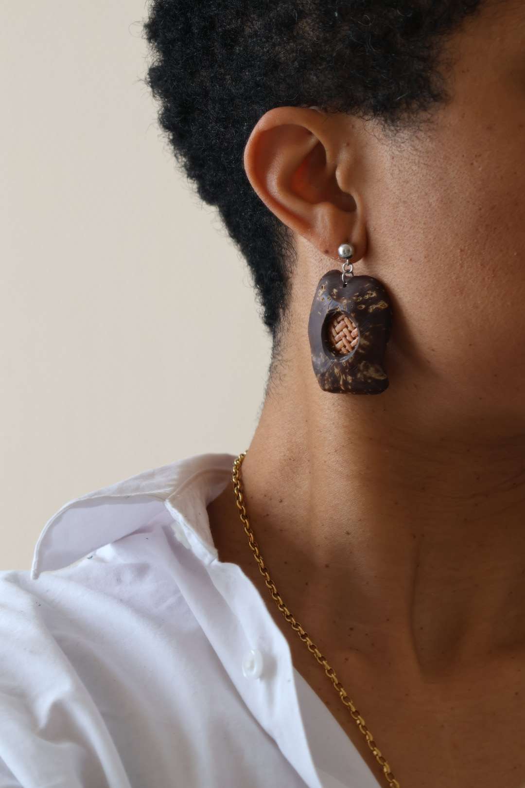 Boucles d'oreilles en bois de noix de coco - BOMBAY
