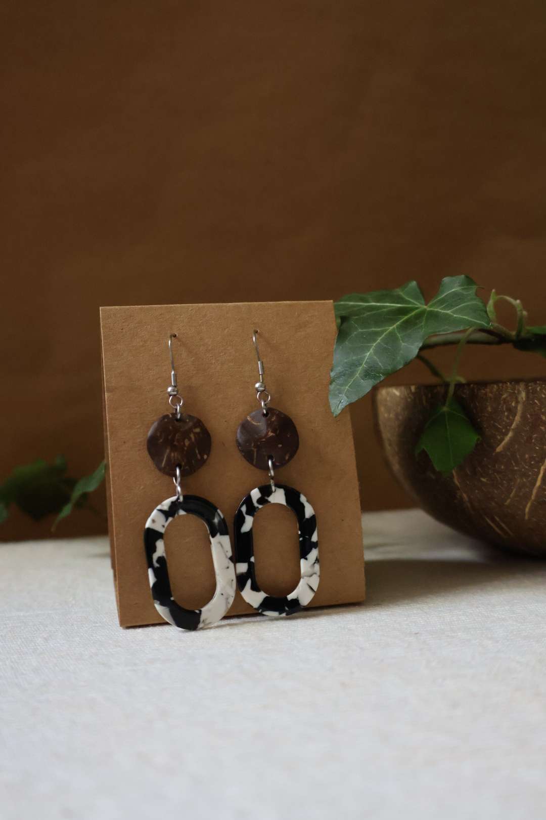 Boucles d'oreilles noix de coco et perles - KOKO