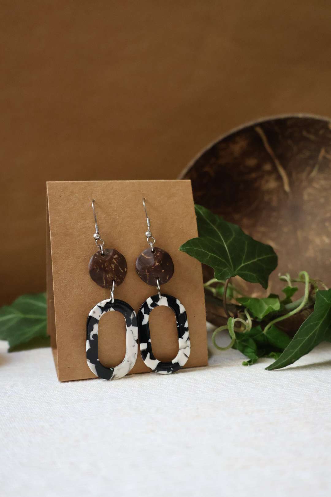 Boucles d'oreilles noix de coco et perles - KOKO