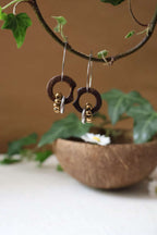 Les boucles d'oreilles naturelles en noix de coco - CYCLE