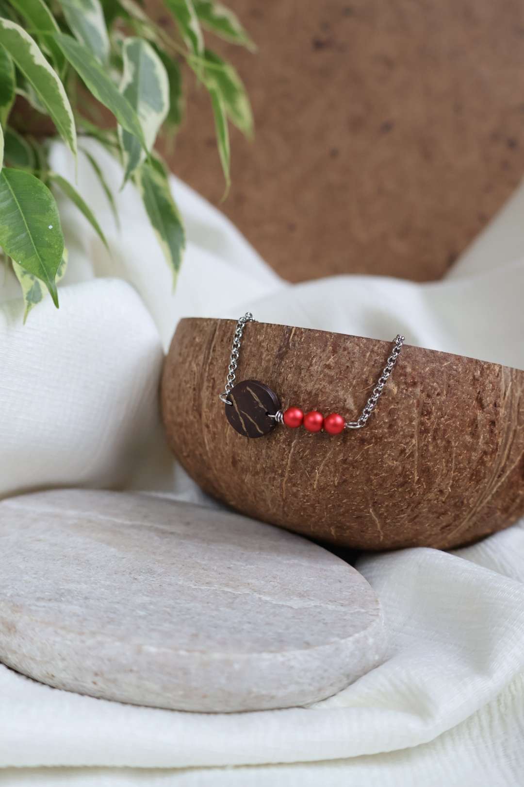 Bracelets argentés ARTISANE en noix de coco