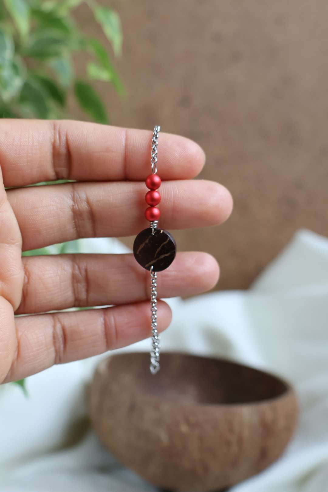 Bracelets argentés ARTISANE en noix de coco