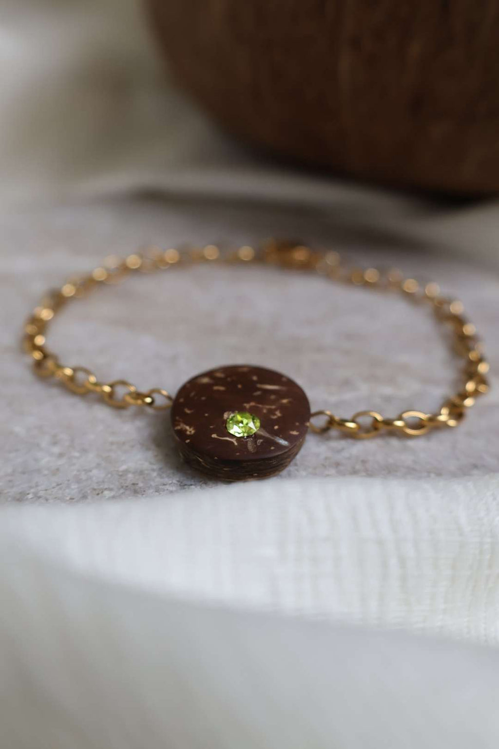 Bracelet AURA dorées en noix de coco