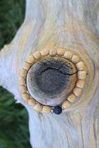Bracelet en bois naturels et pierres de lave - MARAPI
