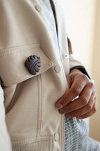 Broche naturelle en noix de coco - FEUILLE
