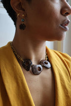 Collier grosse maille dorée et noix de coco - PHILIPPINES
