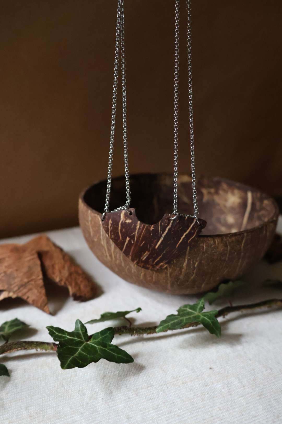 Collier en acier inoxydable et noix de coco - PLASTRON
