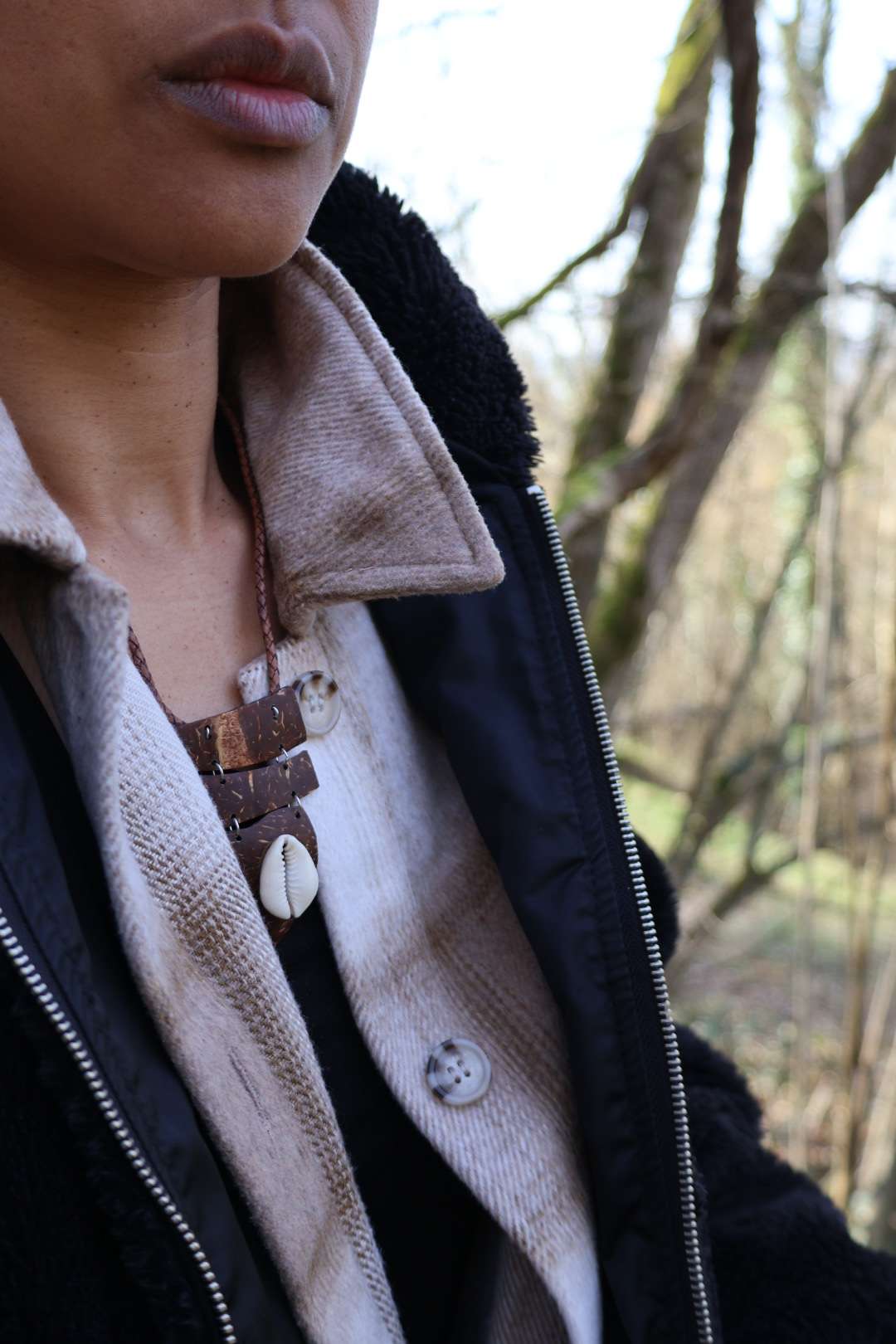 Collier mixte naturel en bois de noix de coco - HELLBOURG