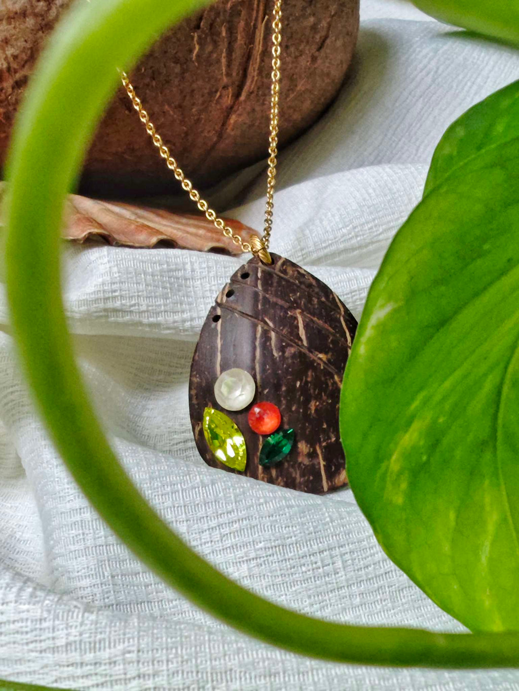 Collier long doré - BOUQUET