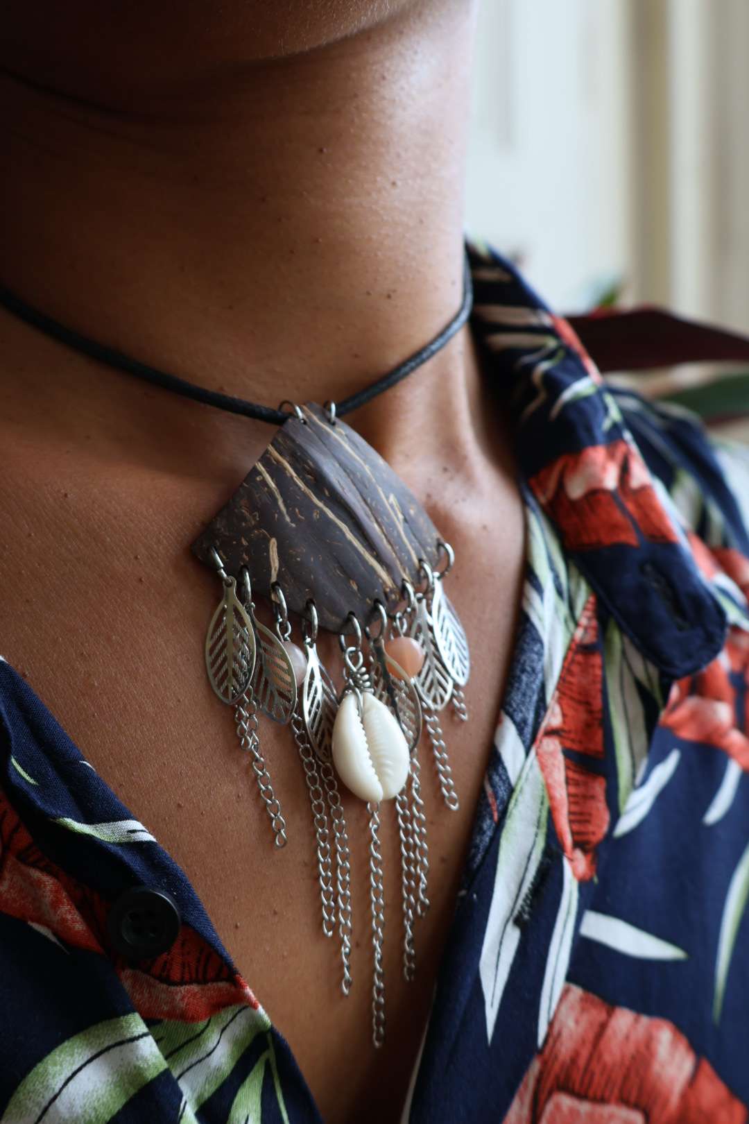 Collier mixte en noix de coco - PLUME