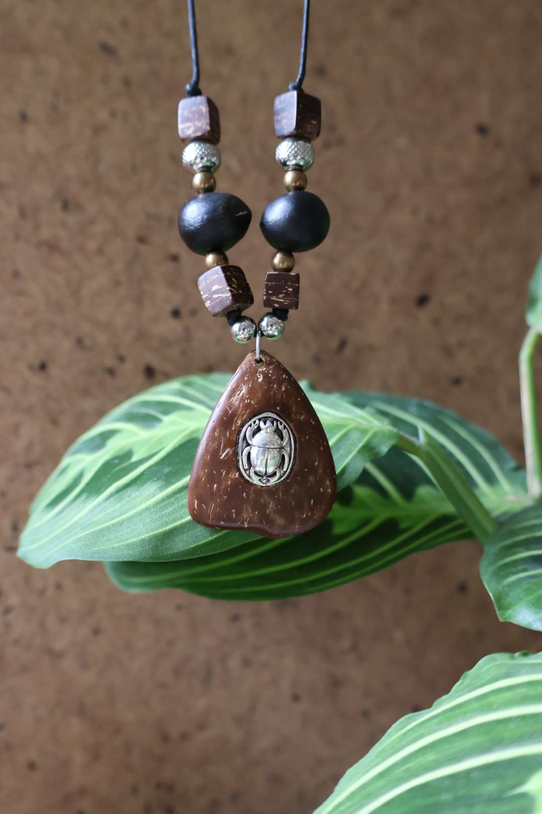 Collier mixte graine savonette SAPINDUS