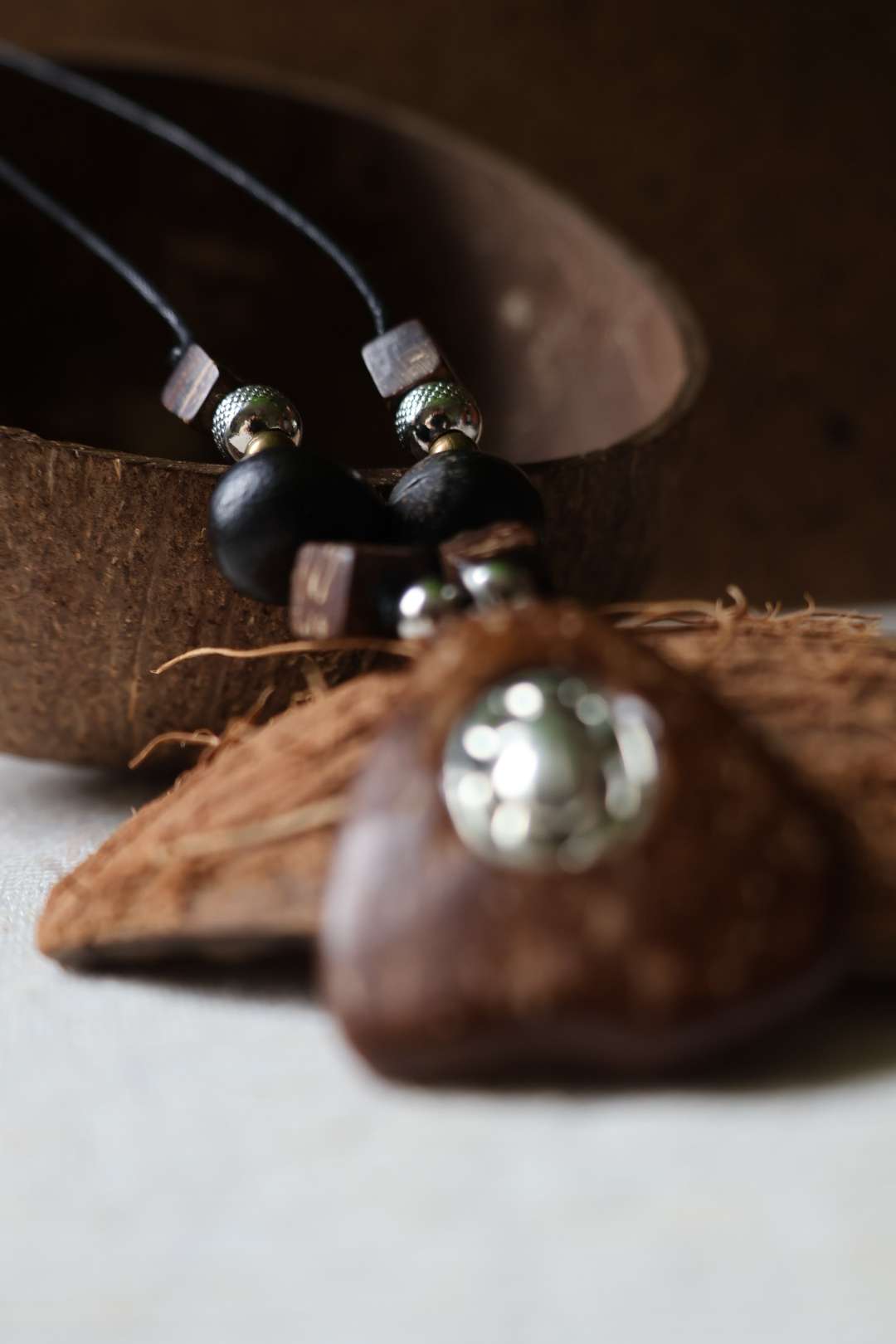 Collier mixte graine savonette SAPINDUS