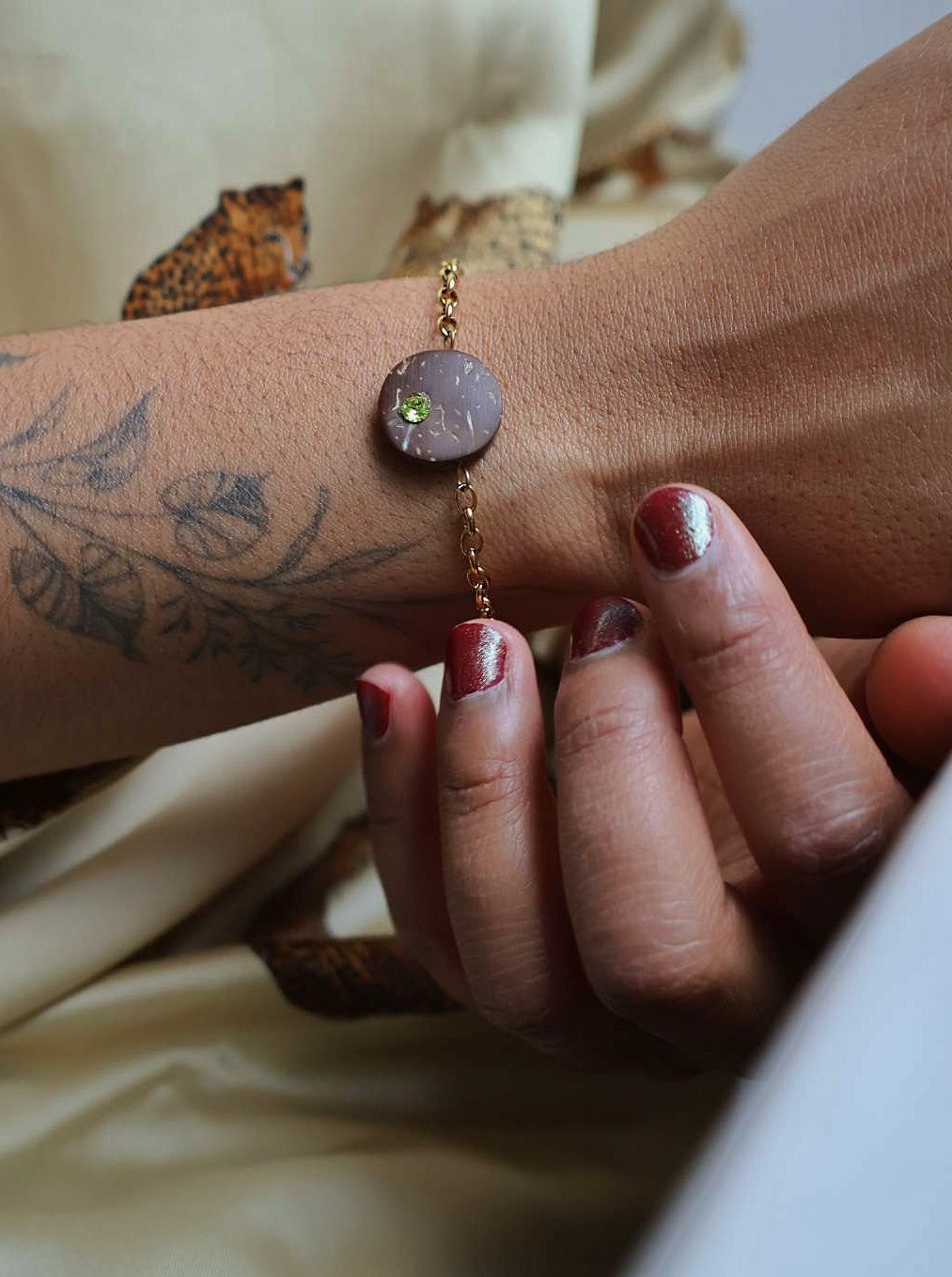 Bracelet AURA dorées en noix de coco