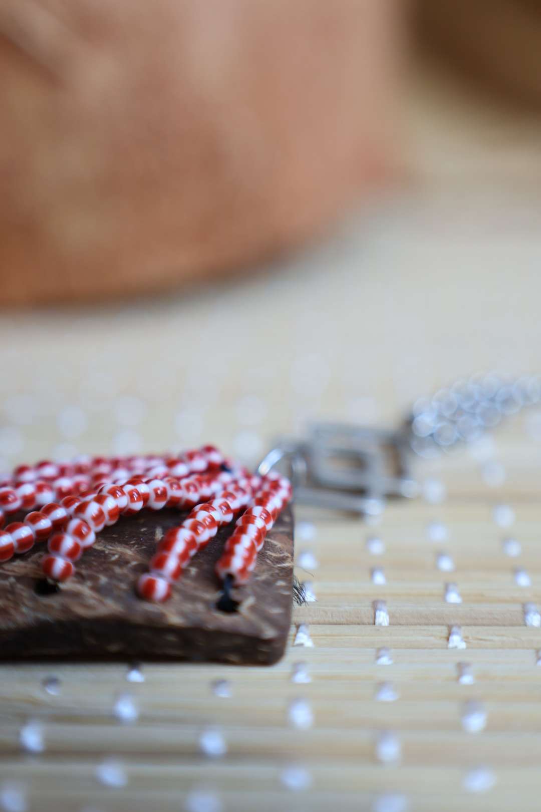 Collier en acier inoxydable et noix de coco - NAVAJO