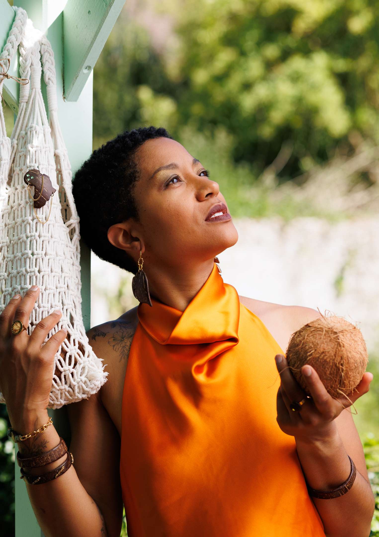 Broche naturelle en noix de coco - GUYANE